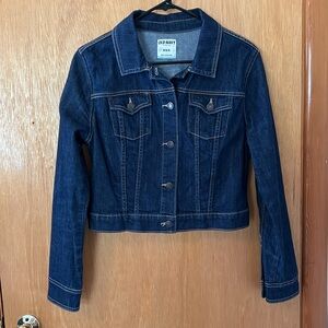 Old Navy Jean Jacket - EUC. Cropped style, very cute dark denim jacket.